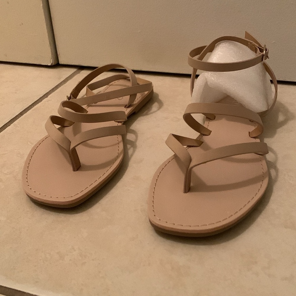 Y Not? Irem Dk Nude Nub Sandals with buckle NEVER WORN